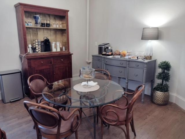 Augusta Guest House Extérieur photo